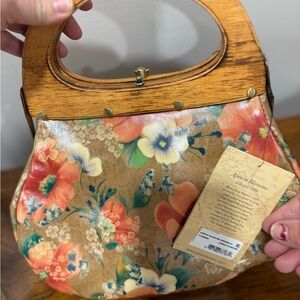 Patricia Nash Floral Mini Bag with Wooden Handle/detachable strap